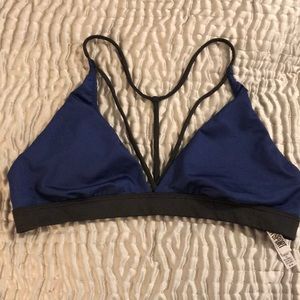 Victoria’s Secret Sport bra, navy